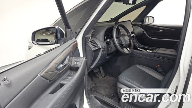 Toyota Alphard 4세대 2.5 HEV Executive AWD, 2024 11