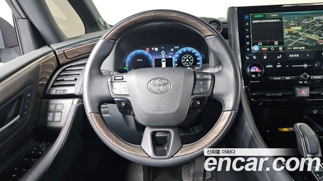 Toyota Alphard 4세대 2.5 HEV Executive AWD, 2024 13