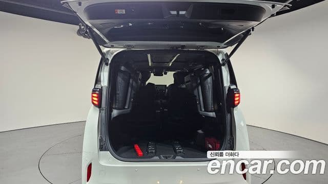 Toyota Alphard 4세대 2.5 HEV Executive AWD, 2024 20