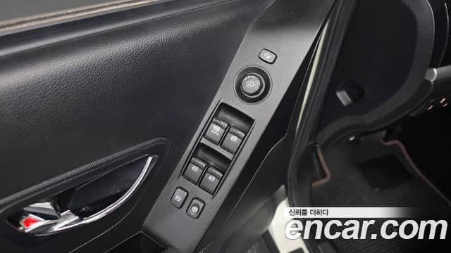 KG모빌리티(SsangYong) Korando C Limited, 2013 12