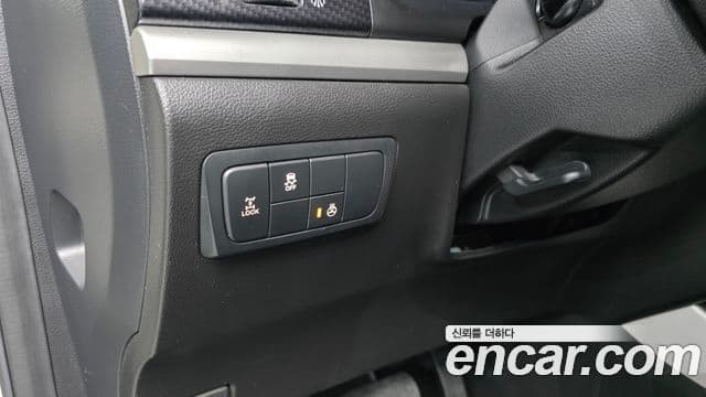 KG모빌리티(SsangYong) Korando C Limited, 2013 13