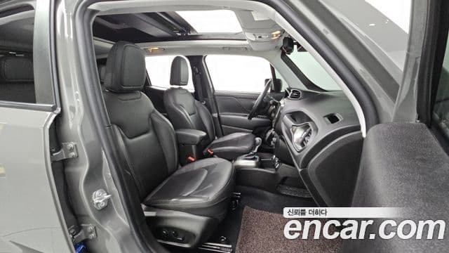 Jeep Renegade 2.4 Limited AWD, 2021 11