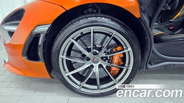 맥라렌 720S 4.0 купе, 2018 все фото