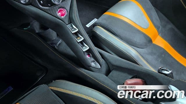 맥라렌 720S 4.0 купе, 2018 9