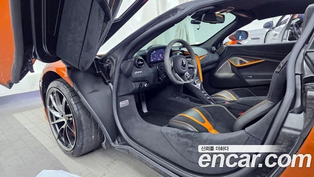 맥라렌 720S 4.0 купе, 2018 10