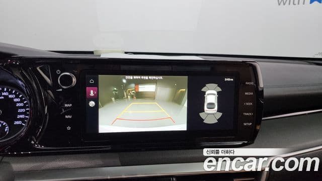 Kia K5 гибрид 3세대 Prestige, 2023 19