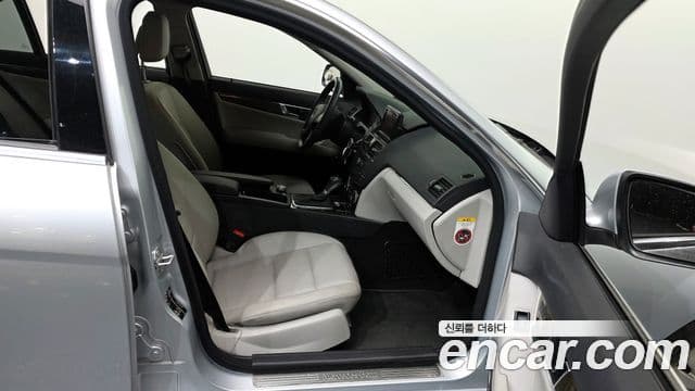 Mercedes-Benz C-класс W204 Avantgarde, 2009 11