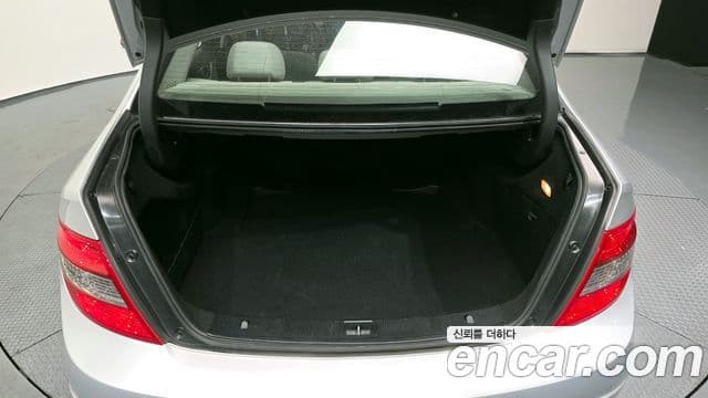 Mercedes-Benz C-класс W204 Avantgarde, 2009 20