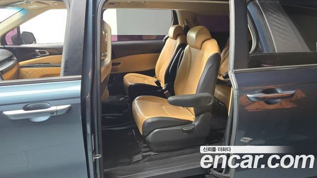 Kia Carnival 4세대 Prestige, 2022 11