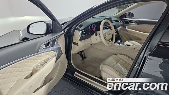 Genesis G70 Supreme, 2018 11