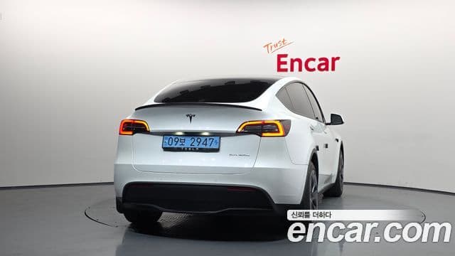 Tesla модель Y Long Range, 2021 4