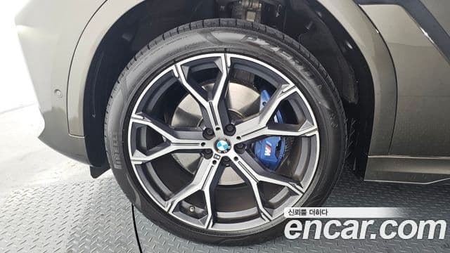 BMW X6 (G06) xDrive40i M Sport, 2021 все фото