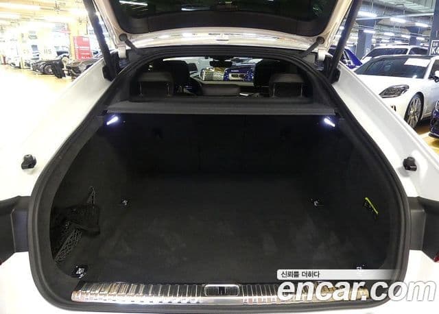 Audi A7 (4K) Premium, 2022 10