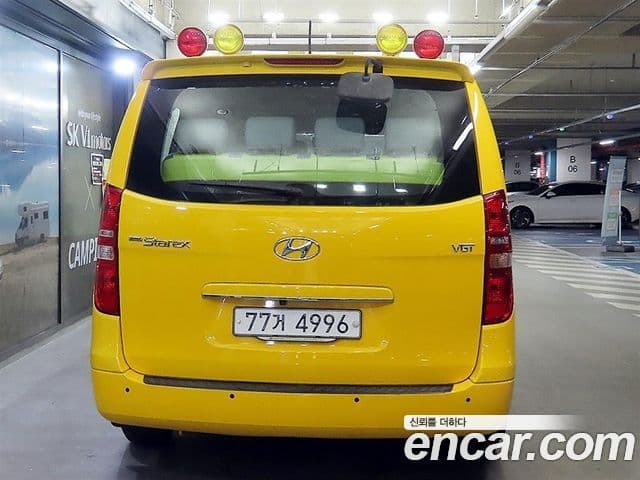 Hyundai Grand Starex детский перевозочный автомобиль, 2017 4