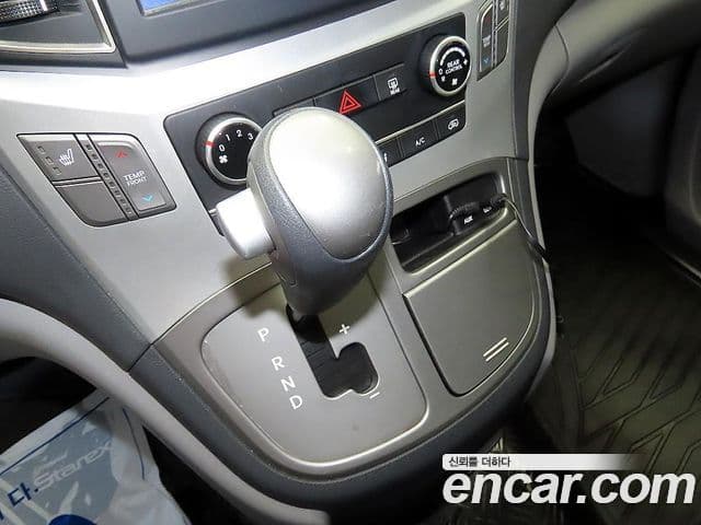 Hyundai Grand Starex детский перевозочный автомобиль, 2017 12