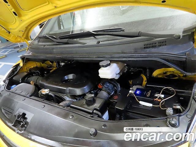 Hyundai Grand Starex детский перевозочный автомобиль, 2017 19