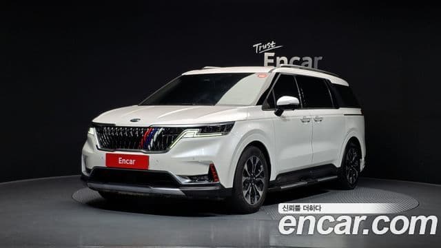 Kia Carnival 4세대 Signature, 2021 1