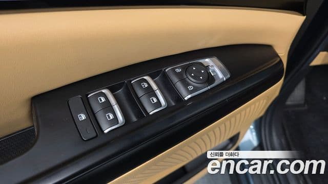 Kia Carnival 4세대 Prestige, 2023 11