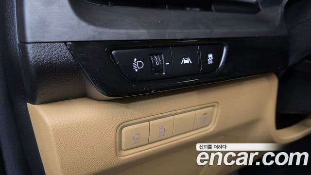 Kia Carnival 4세대 Prestige, 2023 12