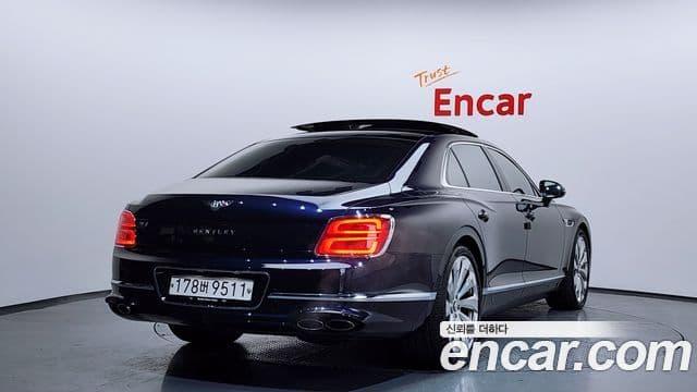 Bentley Flying Spur 3세대, 2022 2