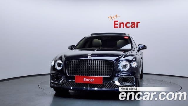 Bentley Flying Spur 3세대, 2022 3