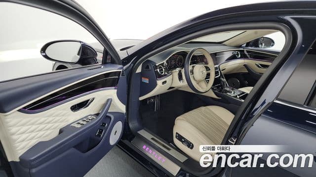 Bentley Flying Spur 3세대, 2022 10