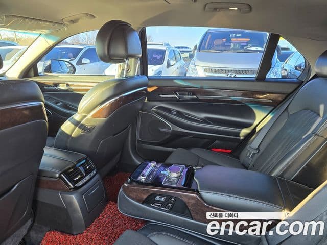 Genesis EQ900 Premium Luxury, 2018 10