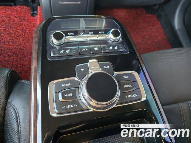 Genesis EQ900 Premium Luxury, 2018 18