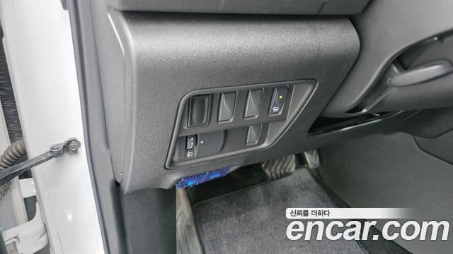 Renault Korea(Samsung) The / новый New QM6 2.0 LPe RE Signature 2WD, 2022 14