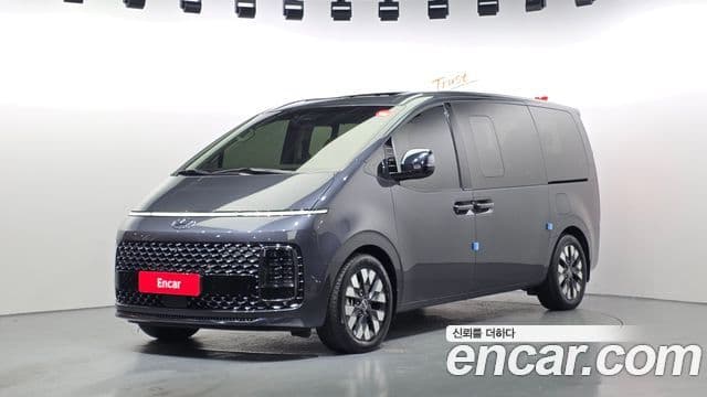 Hyundai Staria Inspiration, 2022 1