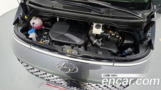 Hyundai Staria Inspiration, 2022 6