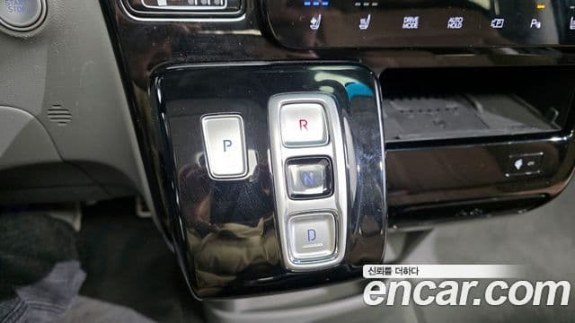 Hyundai Staria Inspiration, 2022 9