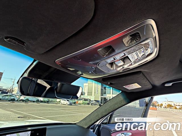 Genesis GV70, 2021 10