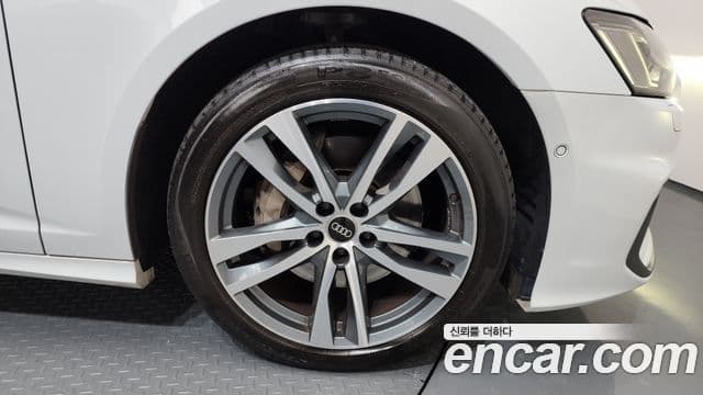 Audi A6 (C8) Premium, 2021 все фото