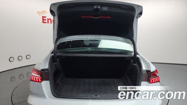 Audi A6 (C8) Premium, 2021 20