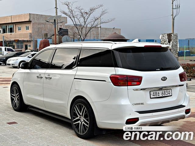 Kia The / новый New Carnival Special, 2019 3