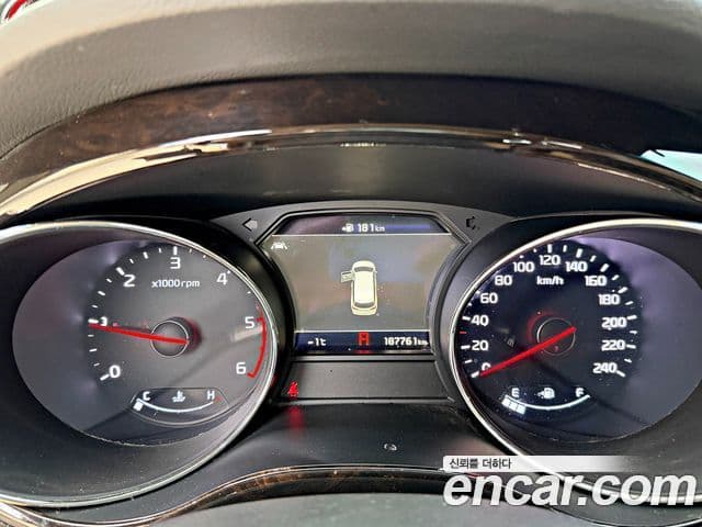 Kia The / новый New Carnival Special, 2019 9