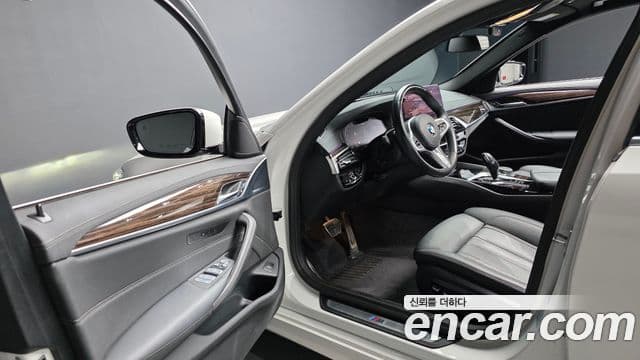 BMW 5시리즈 (G30) 520i M Sport, 2021 10