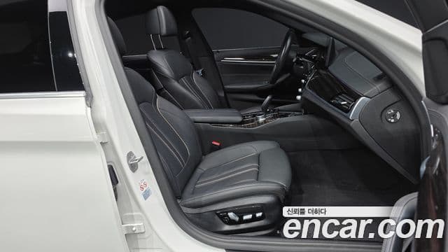 BMW 5시리즈 (G30) 520i M Sport, 2021 11