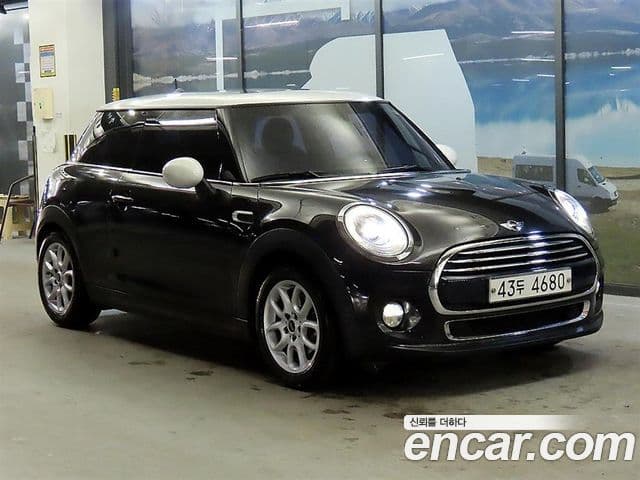 Mini Cooper 3세대, 2014 1