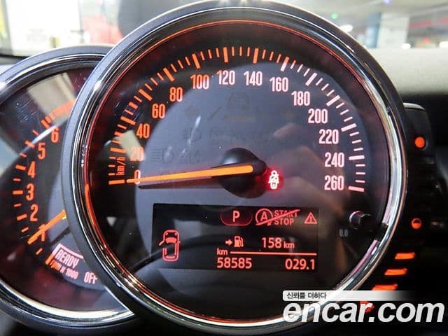 Mini Cooper 3세대, 2014 9