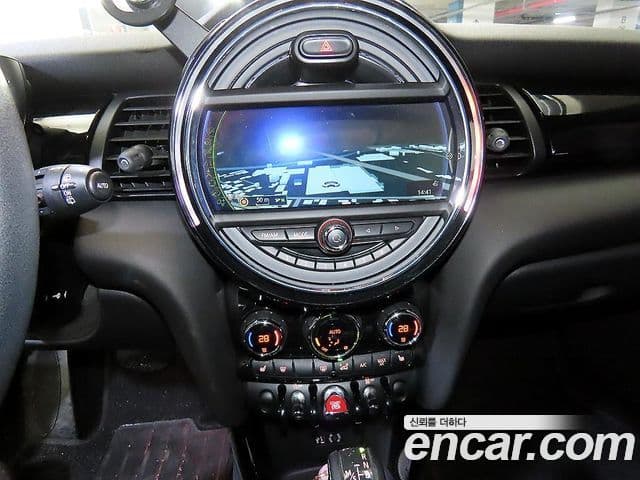 Mini Cooper 3세대, 2014 11