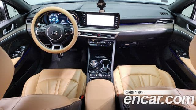 Kia K5 гибрид 3세대 Signature, 2021 7
