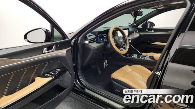 Kia K5 гибрид 3세대 Signature, 2021 10