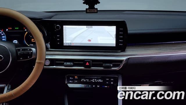 Kia K5 гибрид 3세대 Signature, 2021 14