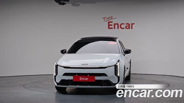 Kia The / новый New K8 гибрид Signature, 2026 3