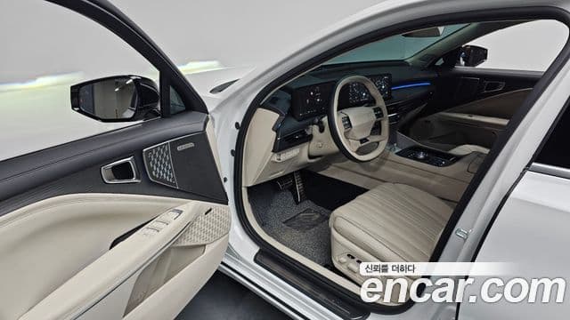 Kia The / новый New K8 гибрид Signature, 2026 11