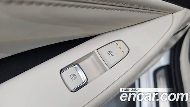 Kia The / новый New K8 гибрид Signature, 2026 19