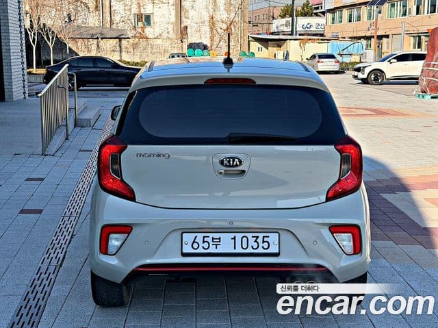 Kia All New Morning (JA) Prestige, 2017 4