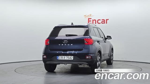 Hyundai Venue Modern, 2021 4